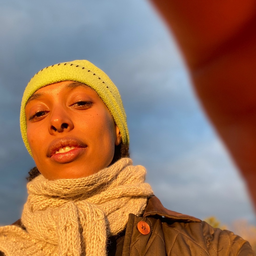 Meet your Posher, Simone